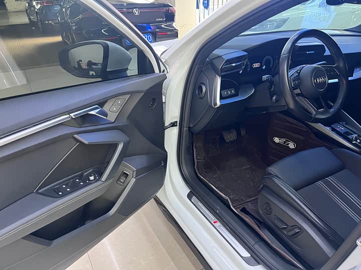 Фото 7 - Audi A3