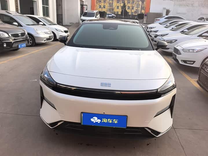 Фото 2 - Geely Galaxy L6