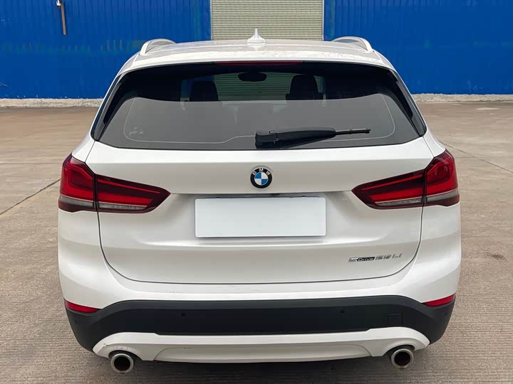 Фото 4 - BMW X1