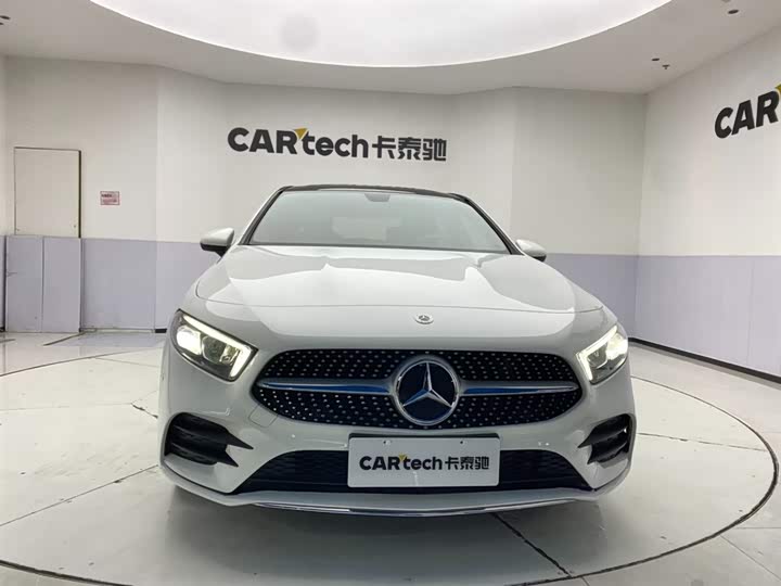 Фото 3 - Mercedes-Benz A-Class