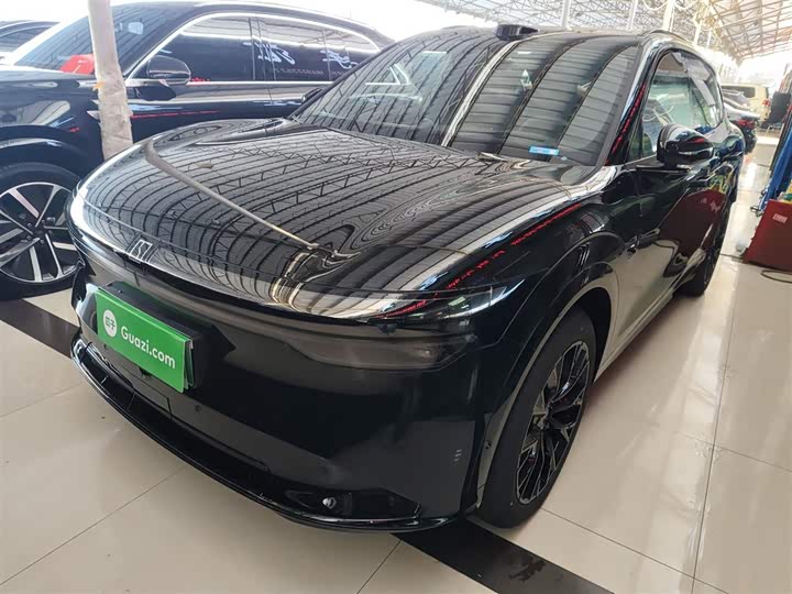 Фото 1 - Zeekr 7X