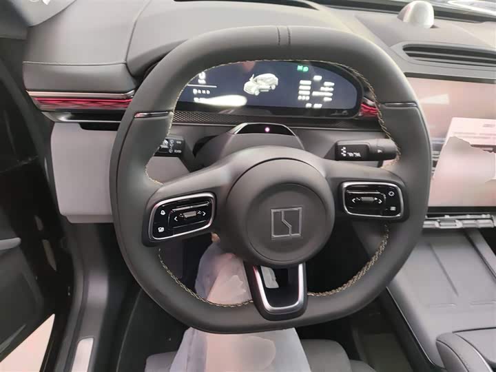 Фото 3 - Zeekr 7X