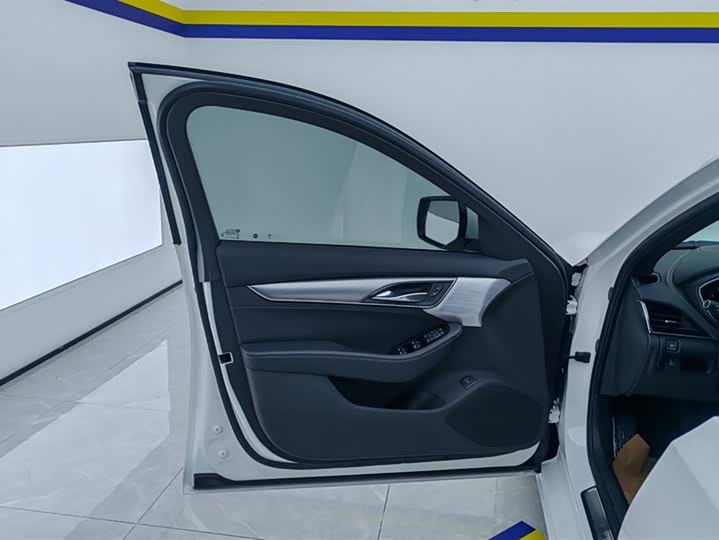 Фото 7 - Cadillac CT5