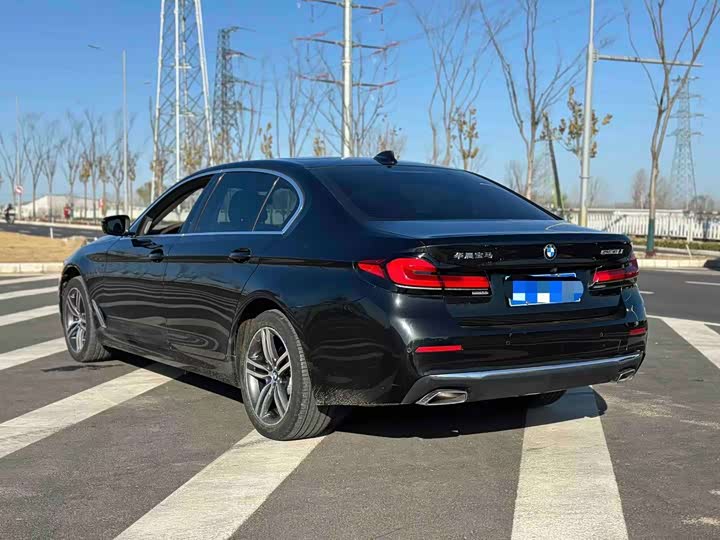 Фото 9 - BMW 5 Series