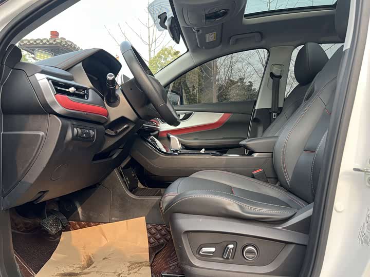 Фото 7 - Chery Tiggo 7