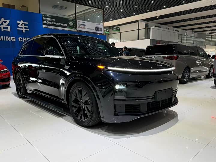 Фото 2 - LiXiang L8