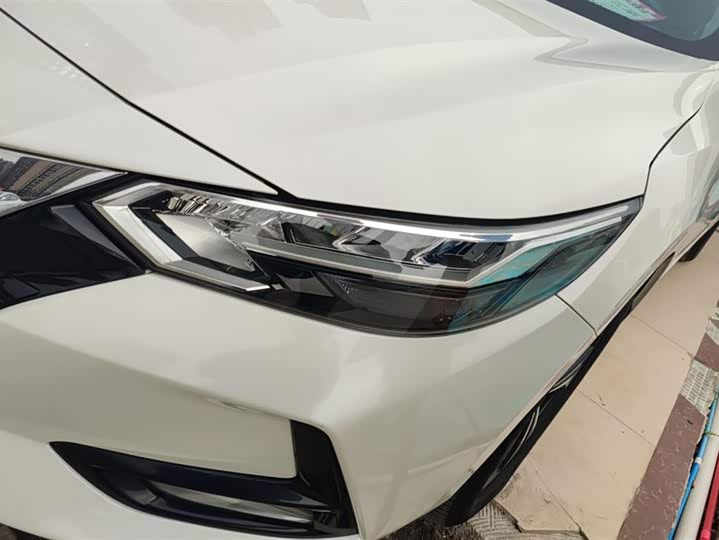 Фото 5 - Nissan Sylphy