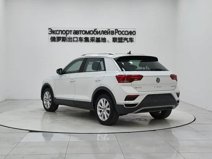 Фото 4 - Volkswagen T-Roc