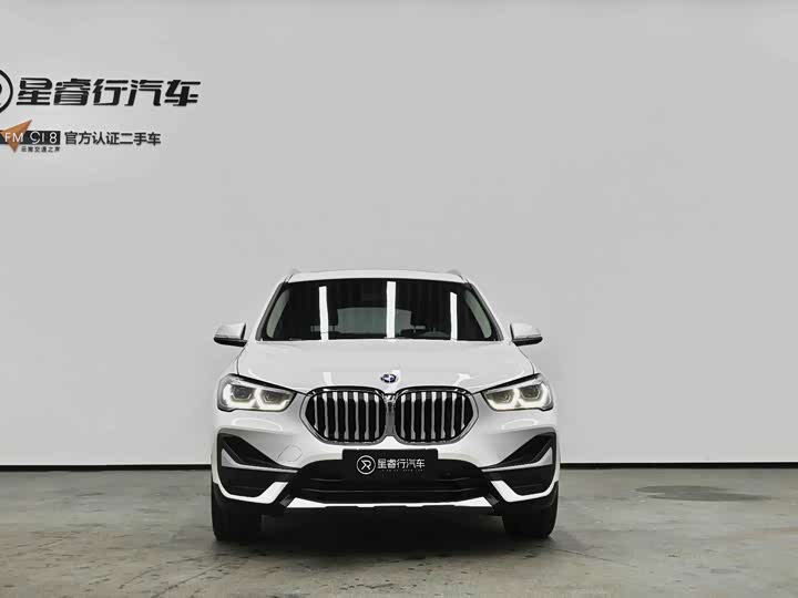 Фото 7 - BMW X1
