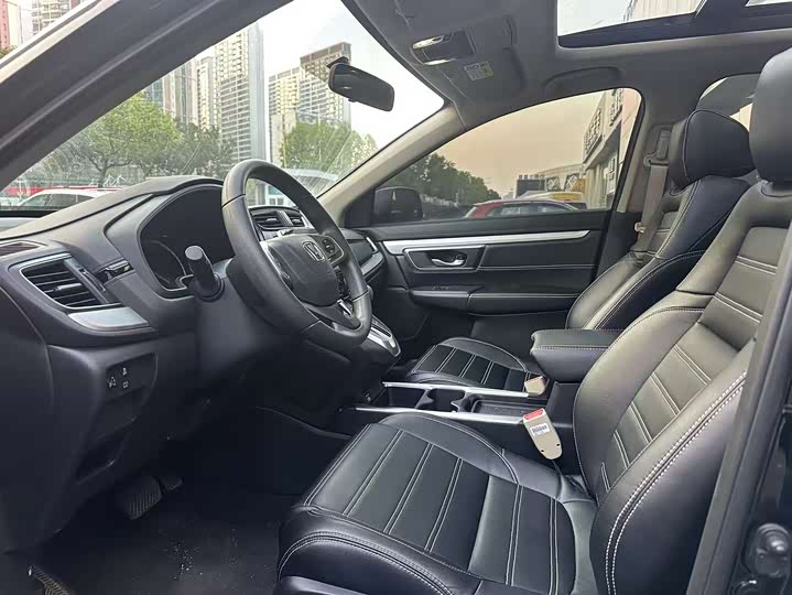 Фото 7 - Honda CR-V