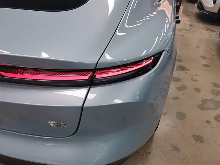 Фото 8 - Nio ET5