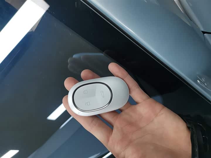 Фото 9 - Nio ET5