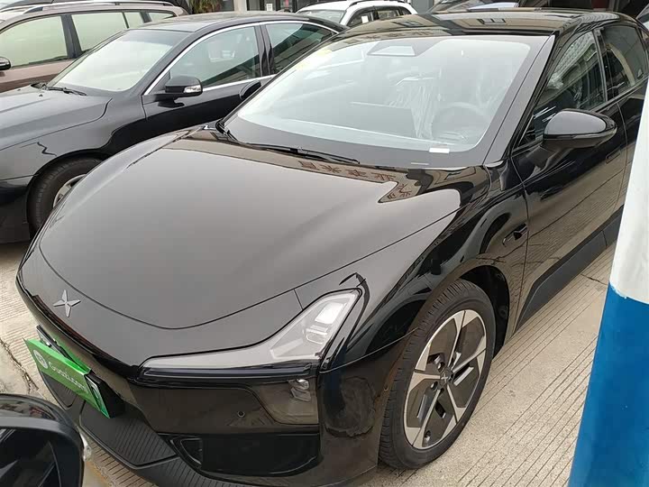 Фото 2 - XPeng Mona M03