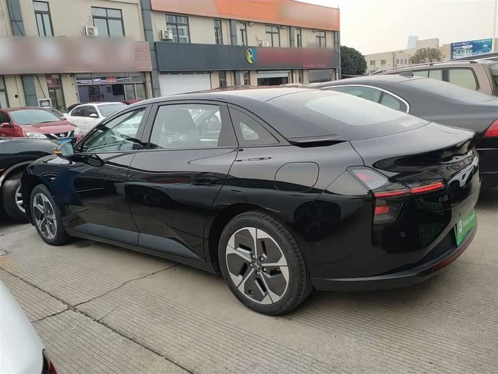 Фото 5 - XPeng Mona M03