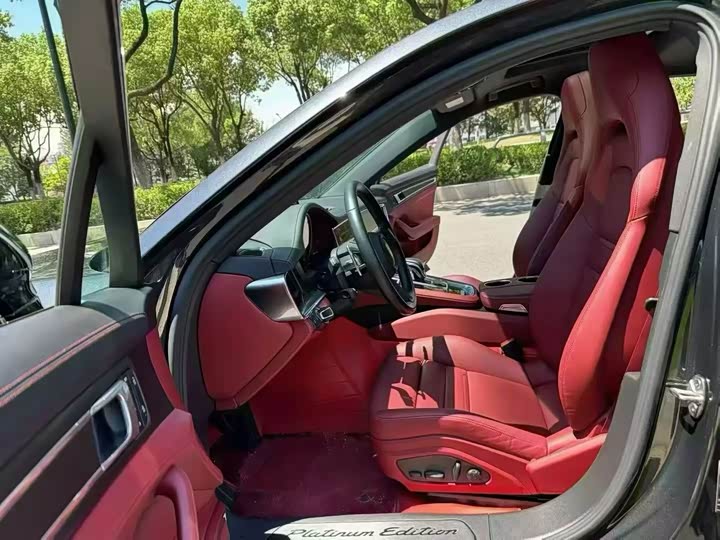 Фото 6 - Porsche Panamera