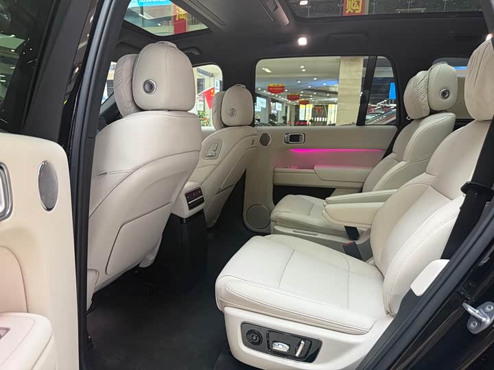 Фото 5 - LiXiang L9