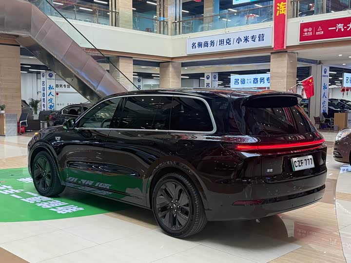 Фото 7 - LiXiang L9