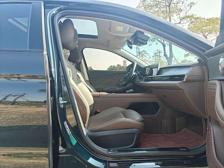 Фото 7 - Chery Arrizo 8