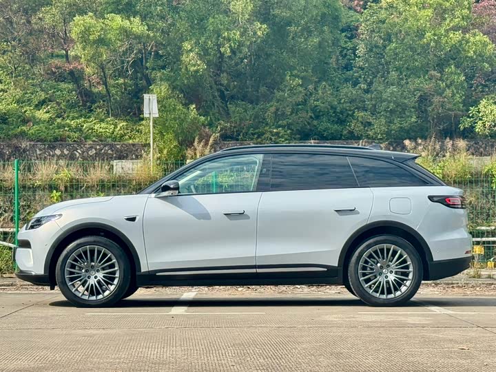 Фото 4 - Leapmotor C11