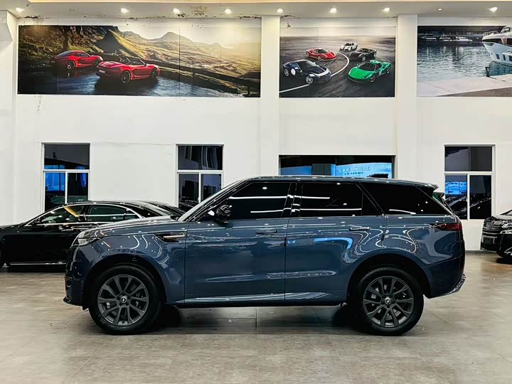 Фото 2 - Land Rover Range Rover Sport