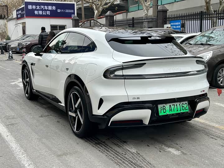 Фото 4 - Xiaomi YU7