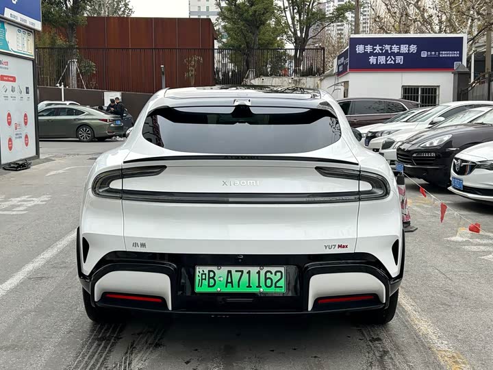 Фото 5 - Xiaomi YU7