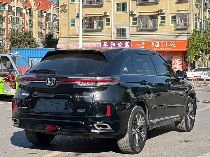 Фото 9 - Honda UR-V