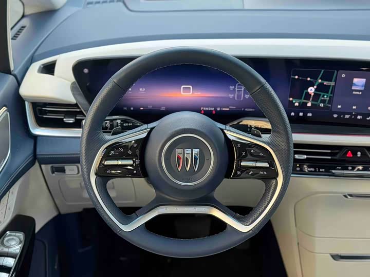 Фото 3 - Buick GL8 Century