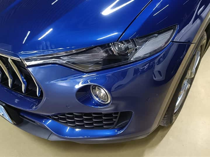 Фото 5 - Maserati Levante