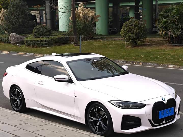 Фото 2 - BMW 4 Series