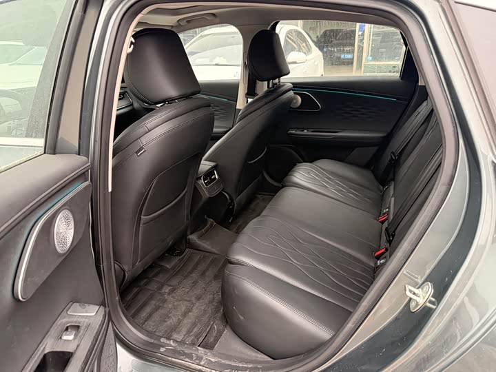 Фото 7 - Chery Fulwin A8L