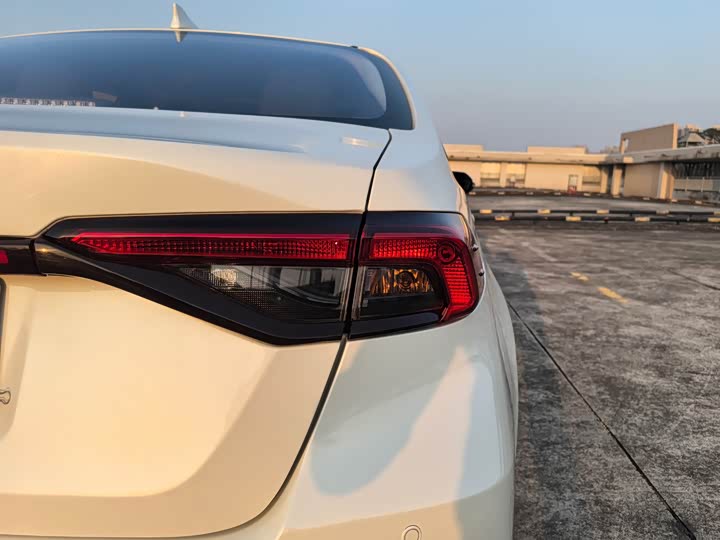 Фото 6 - Toyota Allion