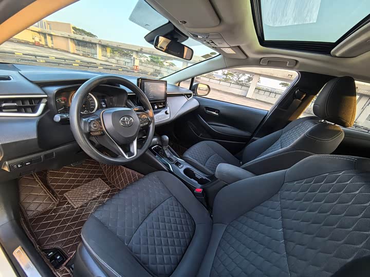 Фото 7 - Toyota Allion