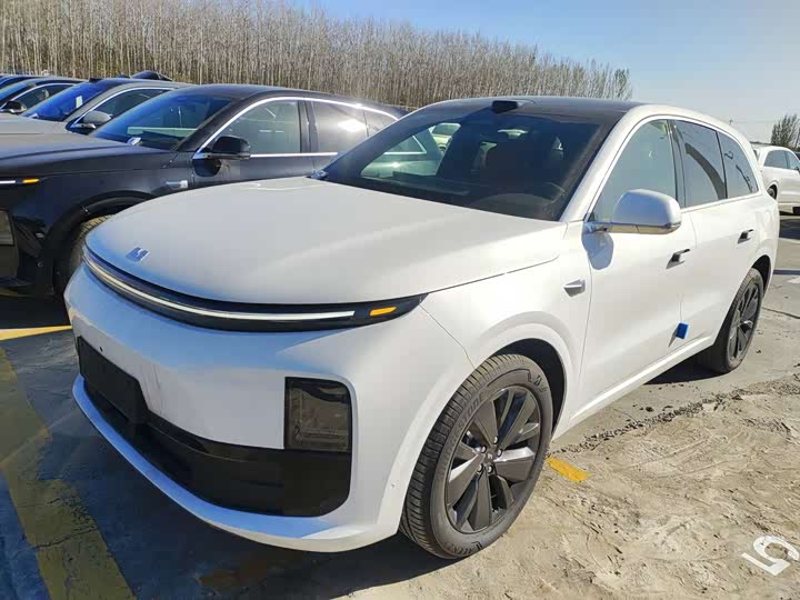 Фото 1 - LiXiang L6