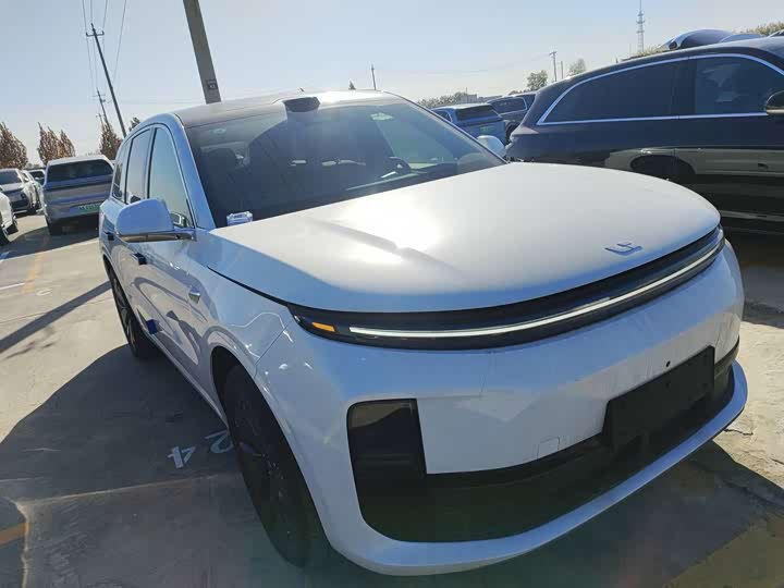 Фото 2 - LiXiang L6