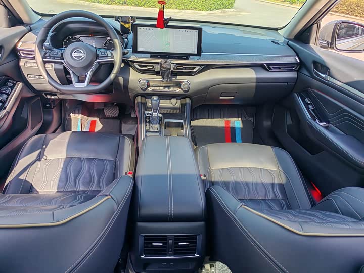 Фото 5 - Nissan Teana