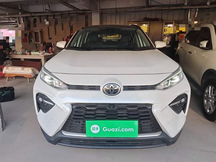 Фото 3 - Toyota Wildlander