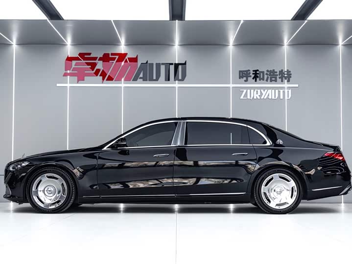 Фото 4 - Mercedes-Benz Maybach S-Class