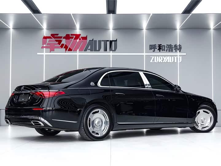 Фото 7 - Mercedes-Benz Maybach S-Class