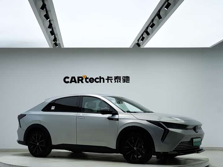 Фото 5 - Honda e:NS2