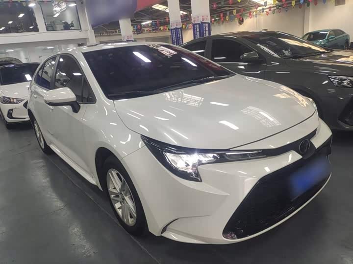 Фото 4 - Toyota Levin