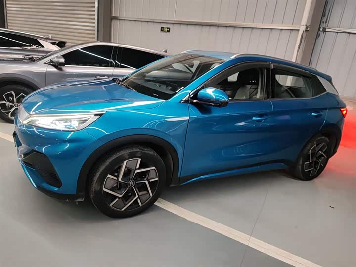 Фото 5 - BYD Yuan Plus