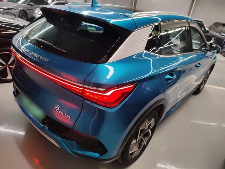 Фото 7 - BYD Yuan Plus