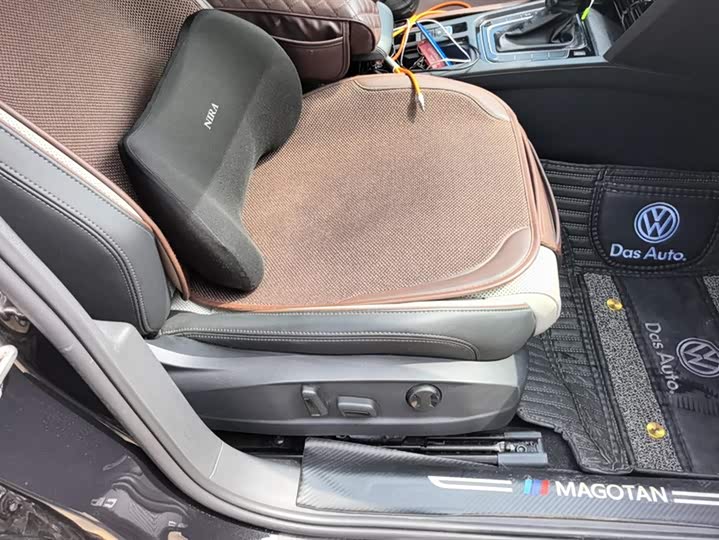 Фото 8 - Volkswagen Magotan