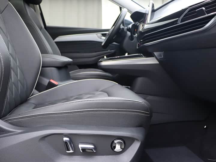 Фото 8 - Volkswagen Talagon