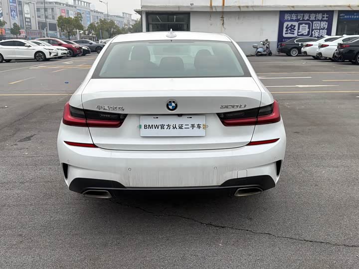 Фото 9 - BMW 3 Series