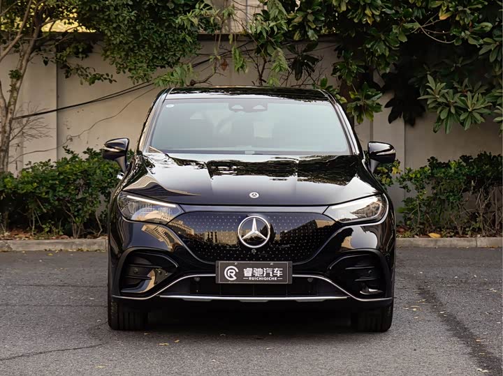 Фото 3 - Mercedes-Benz EQE SUV