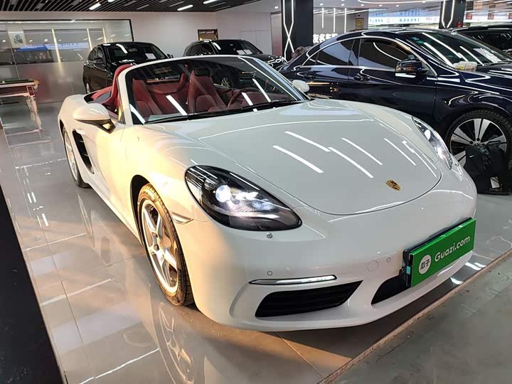 Фото 4 - Porsche 718