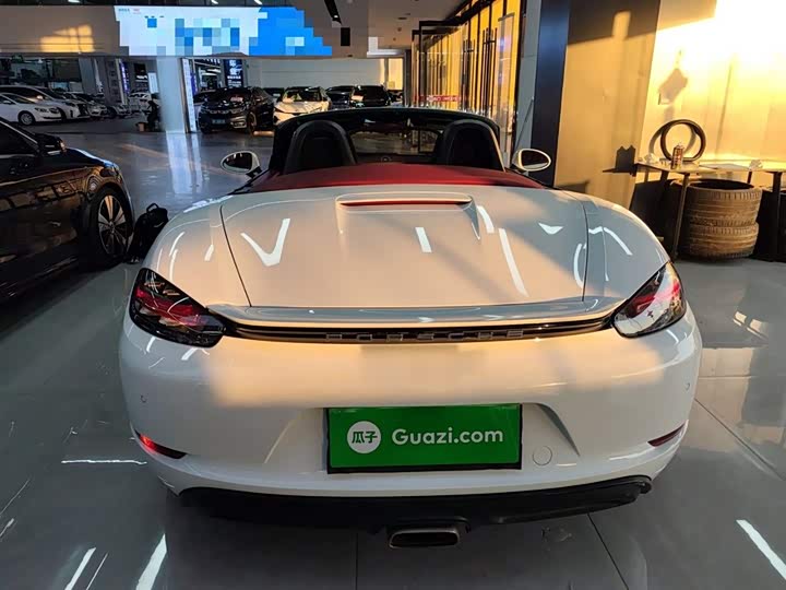 Фото 6 - Porsche 718