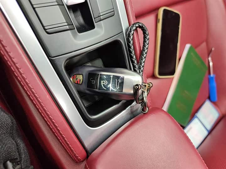 Фото 9 - Porsche 718